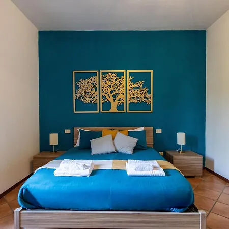 Golden Tree - Castelletto Ticino - Private Garage - Wifi Appartement Castelletto sopra Ticino