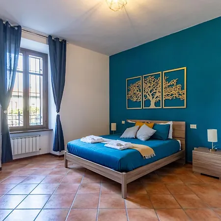 Golden Tree - Castelletto Ticino - Private Garage - Wifi *