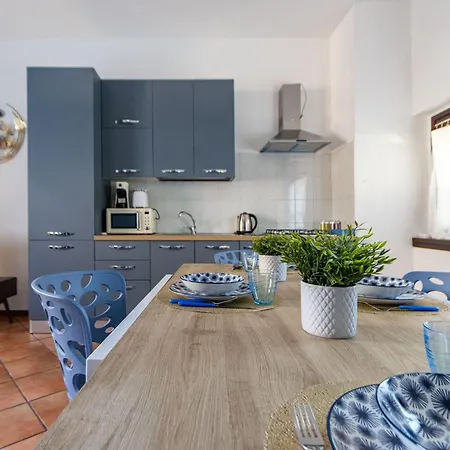 Appartement Golden Tree - Castelletto Ticino - Private Garage - Wifi Castelletto sopra Ticino