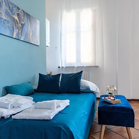 Golden Tree - Castelletto Ticino - Private Garage - Wifi - By Guestaly Apartment *