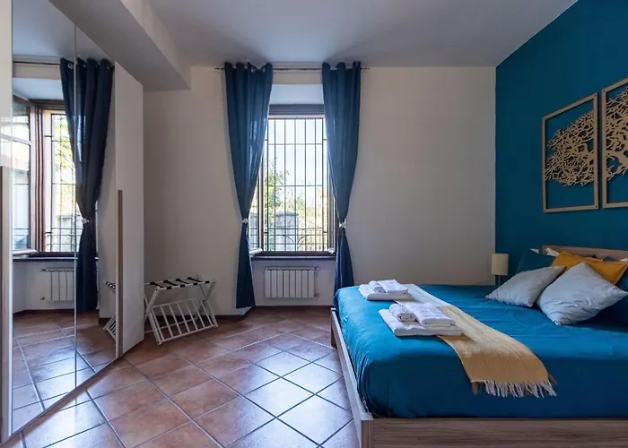 Golden Tree - Castelletto Ticino - Private Garage - Wifi Кастеллетто-сопра-Тичино